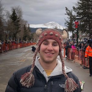 Meet your Posher, Mark